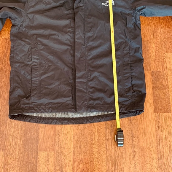 North face rain jacket - Picture 2 of 3